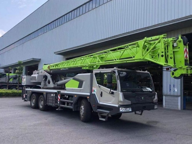 Автокран Zoomlion ZTC300V - 30т - заказать в АвтоКранПроект